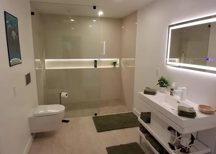 Recharge And Relax Hideaway - Holiday Home - Holiday Home